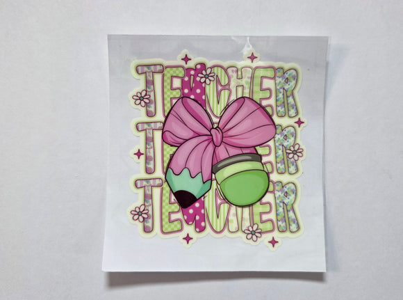 D185- Glow in the Dark